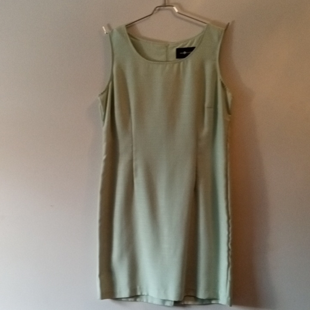 Sag Harbor Light Green Midi Dress